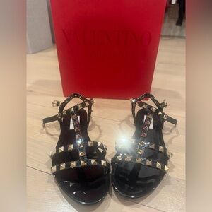 Valentino Black jelly Rockstud T-Strap Sandals with Gold Studs